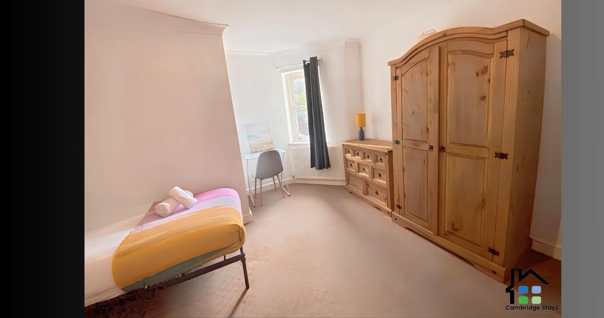 - Bridgeview Very Apartment